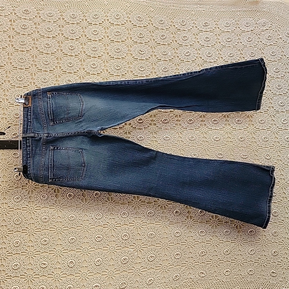 Jeans - Picture 7 of 9